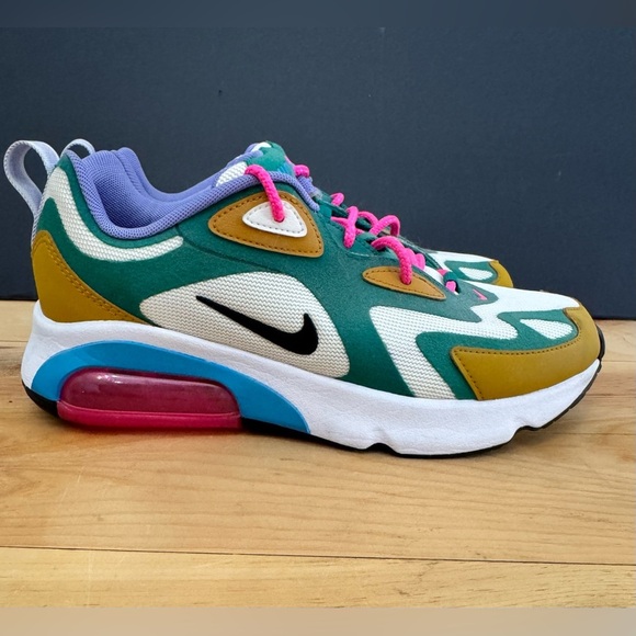 Women’s Nike Air Max Mystic Green Olympic Games Mesh Air Vents Exclusive Sneaker - Picture 3 of 8